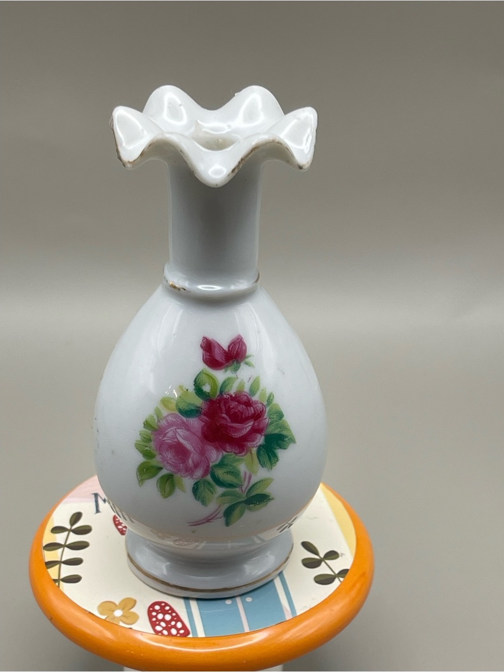 Vintage Porcelain Perfume Bottle / Vanity Decanter 🌹 - Picture 3 of 9